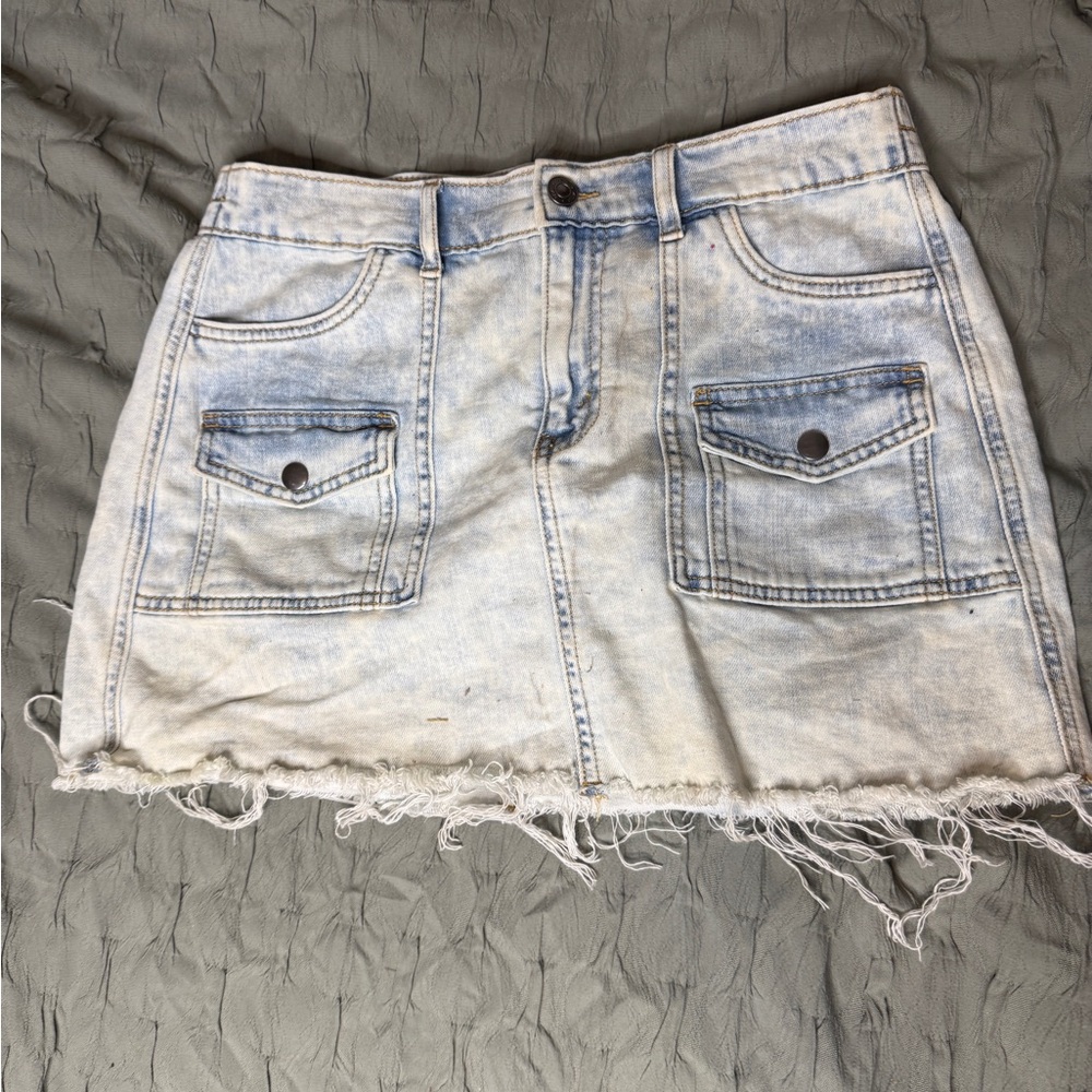 Aerie light wash denim skirt